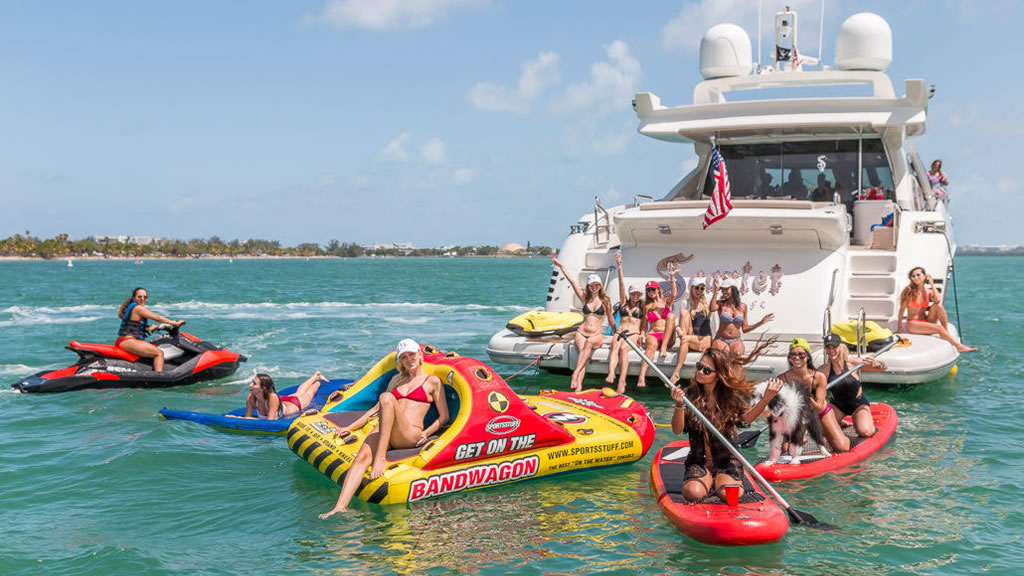 Miami VIP Yachts Corporate Events & Large Groups