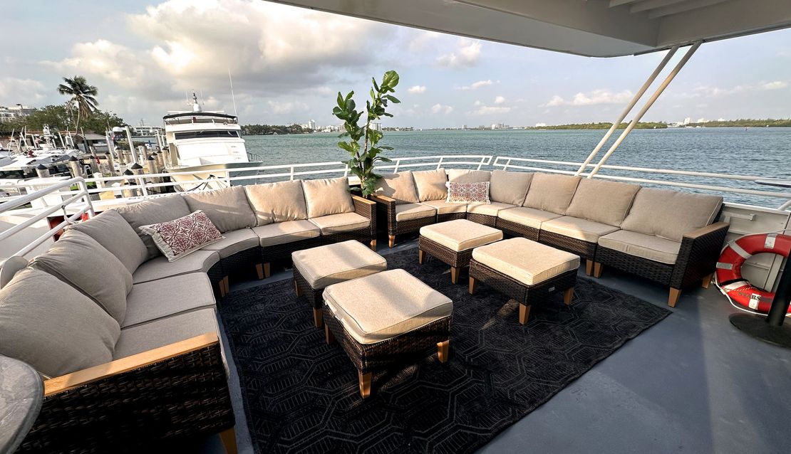 100ft Event Yacht Custom - Miami yacht rental