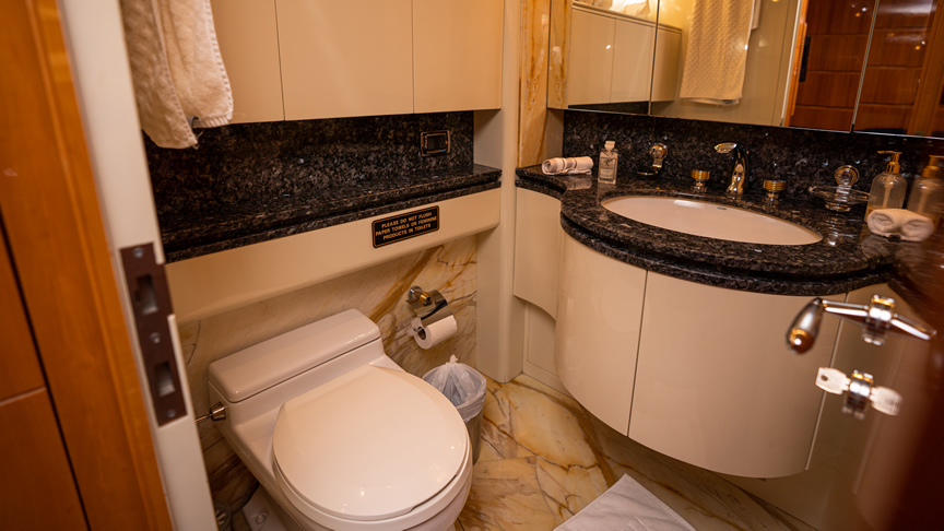 102 Maiora Yacht - Miami yacht rental