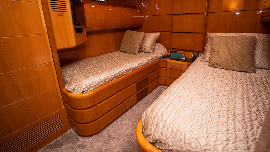 102 Maiora Yacht - Miami yacht rental