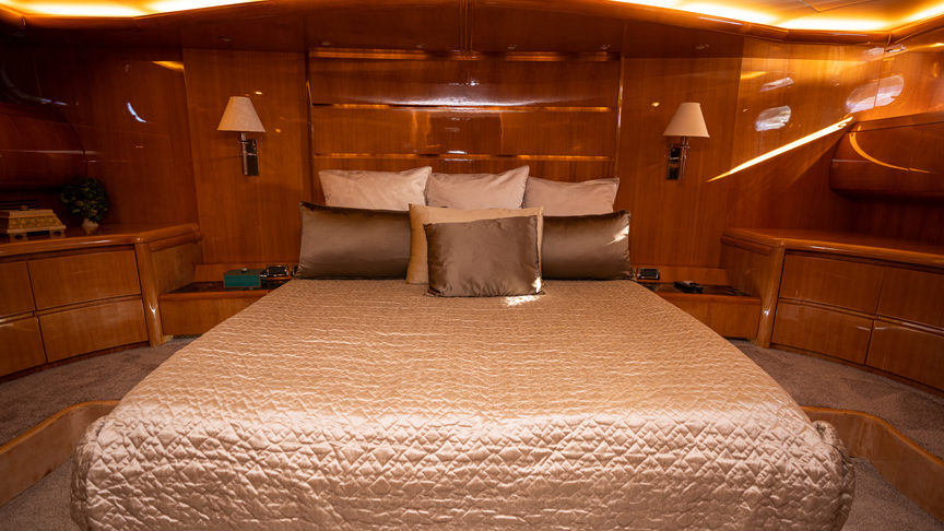 102 Maiora Yacht - Miami yacht rental