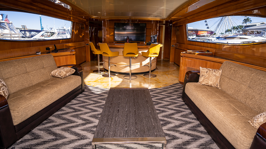 102 Maiora Yacht - Miami yacht rental