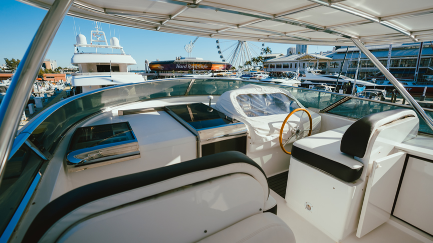 102 Maiora Yacht - Miami yacht rental