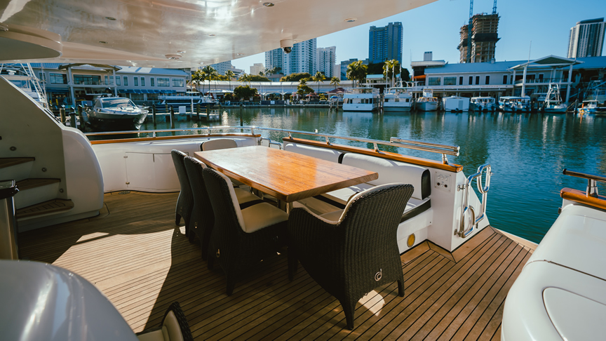 102 Maiora Yacht - Miami yacht rental