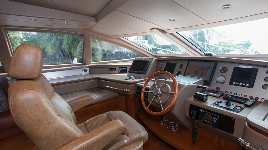 116 Azimut Flawless Yacht - Miami yacht rental