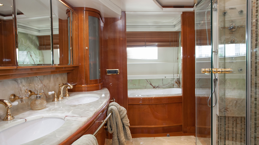 116 Azimut Flawless Yacht - Miami yacht rental