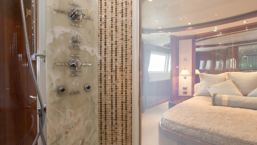 116 Azimut Flawless Yacht - Miami yacht rental