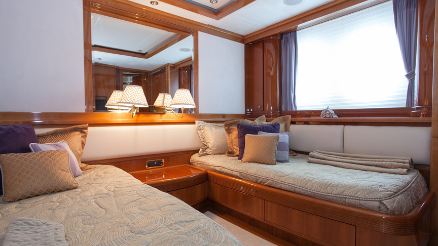 116 Azimut Flawless Yacht - Miami yacht rental