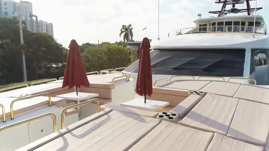 147 Golden Touch Yacht - Miami yacht rental