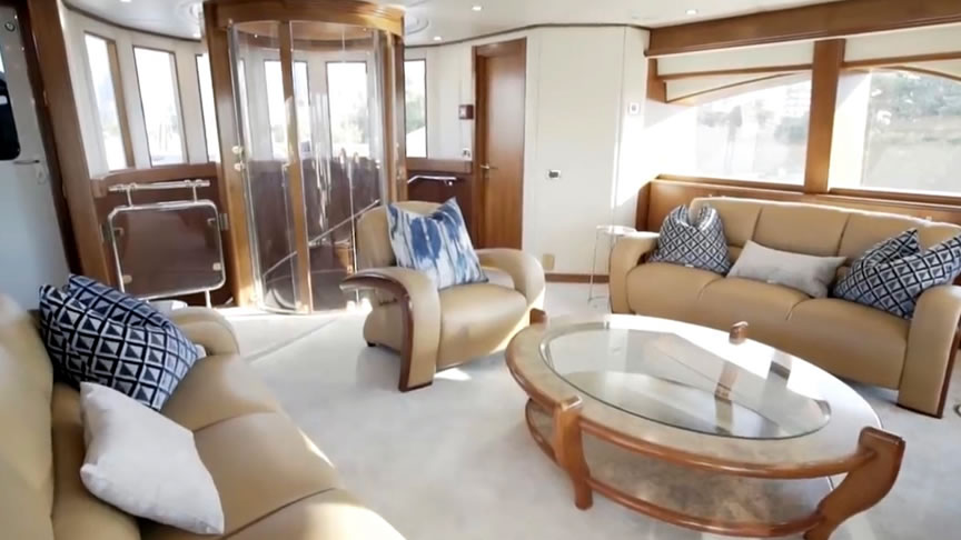 147 Golden Touch Yacht - Miami yacht rental