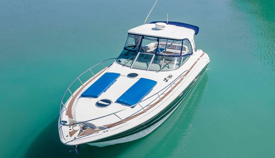 40 Larson - Miami yacht rental