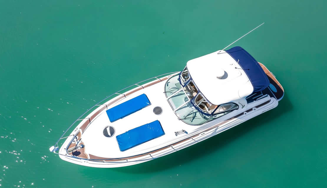 40 Larson - Miami yacht rental