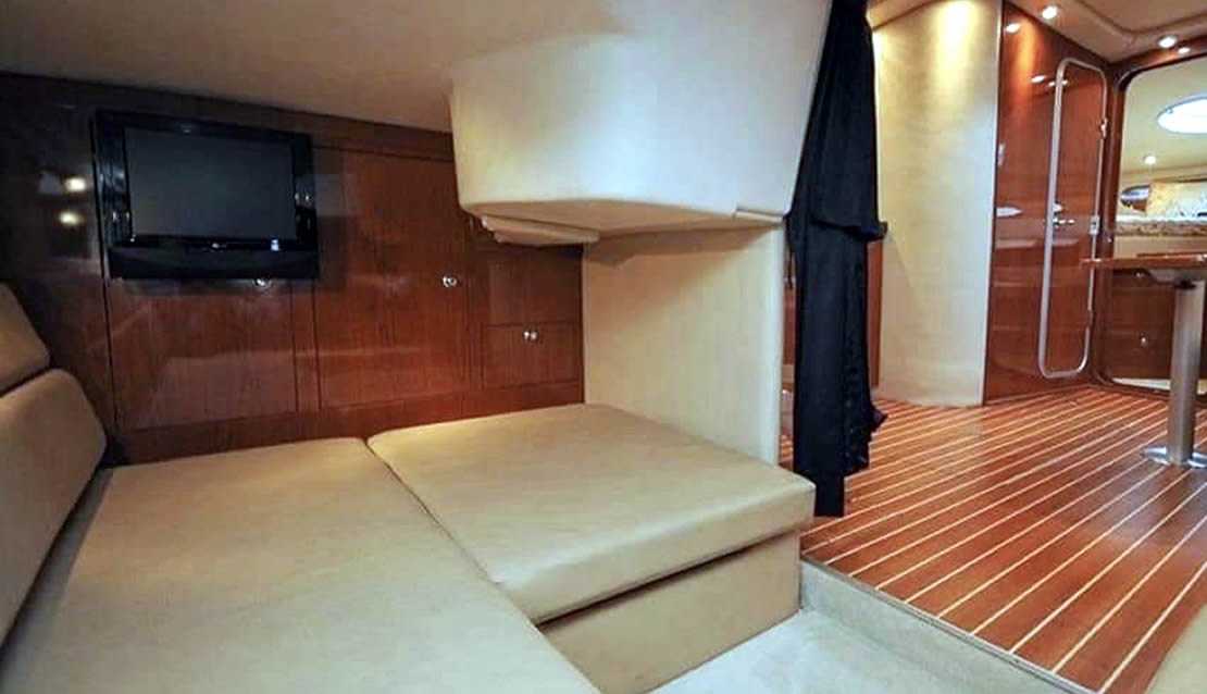 41  Regal - Miami yacht rental