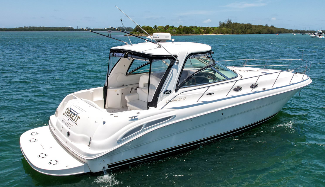 42 Sea Ray Bayside - Miami yacht rental