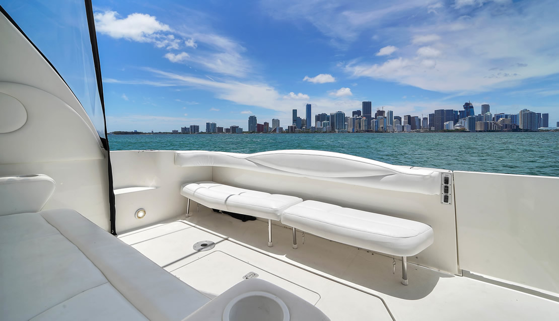 42 Sea Ray Bayside - Miami yacht rental