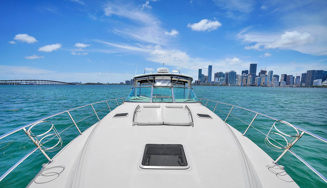 42 Sea Ray Bayside - Miami yacht rental