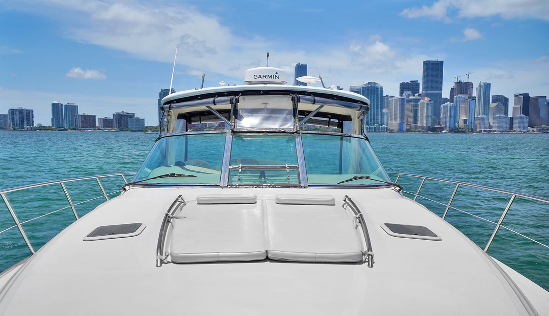 42 Sea Ray Bayside - Miami yacht rental