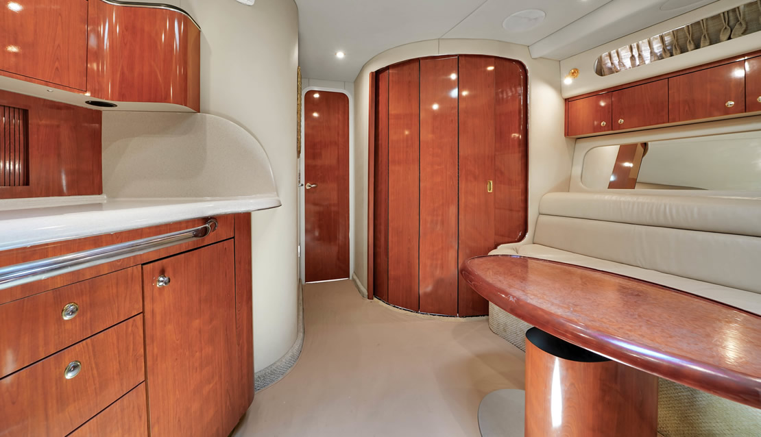 42 Sea Ray Bayside - Miami yacht rental