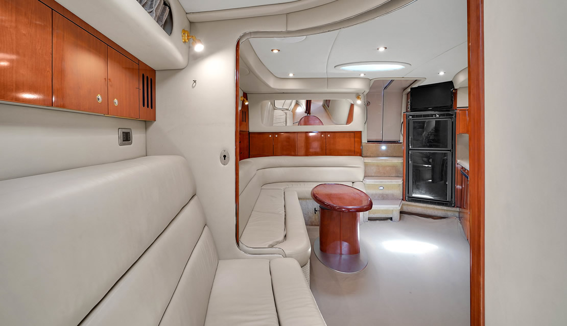 42 Sea Ray Bayside - Miami yacht rental