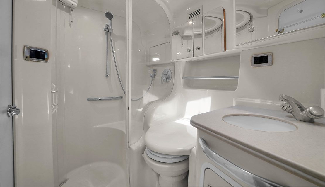 42 Sea Ray Bayside - Miami yacht rental