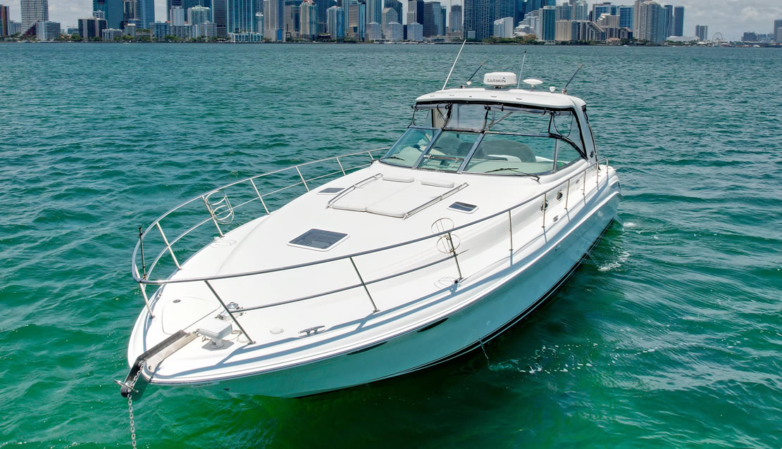 42 Sea Ray Bayside - Miami yacht rental