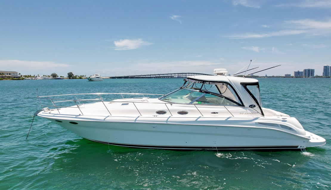 42 Sea Ray Bayside - Miami yacht rental