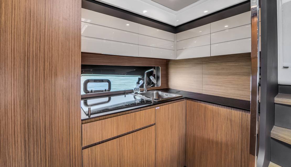 45-azimut Sport - Miami yacht rental