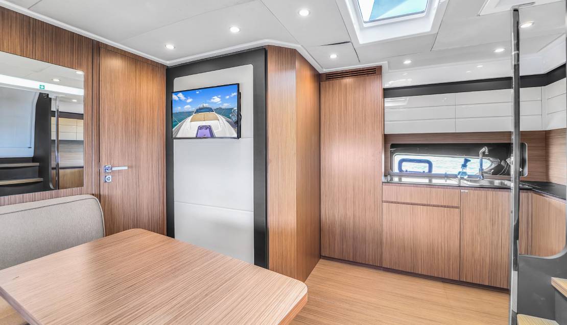 45-azimut Sport - Miami yacht rental