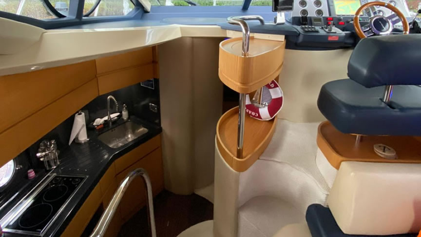 46 Azimut Black - Miami yacht rental