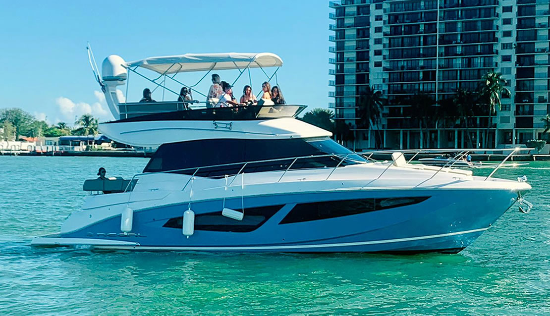 Miami Yacht rental and Yacht Charter