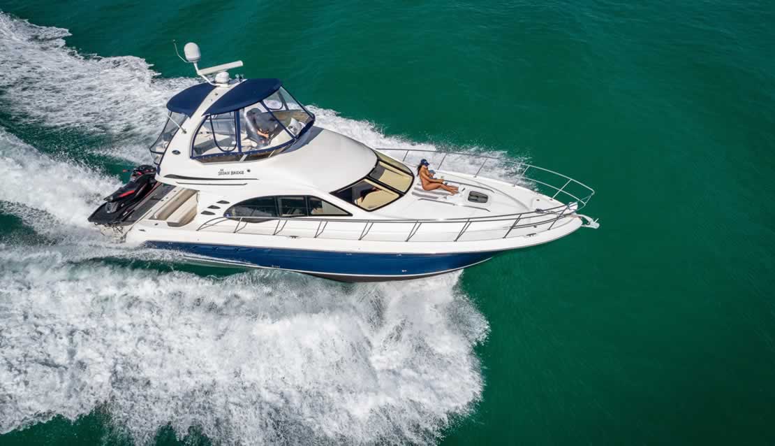 48 Sea Ray Flybridge - Miami yacht rental