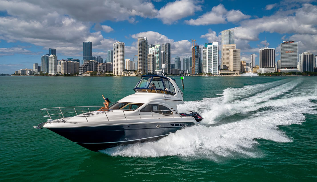 48 Sea Ray Flybridge - Miami yacht rental