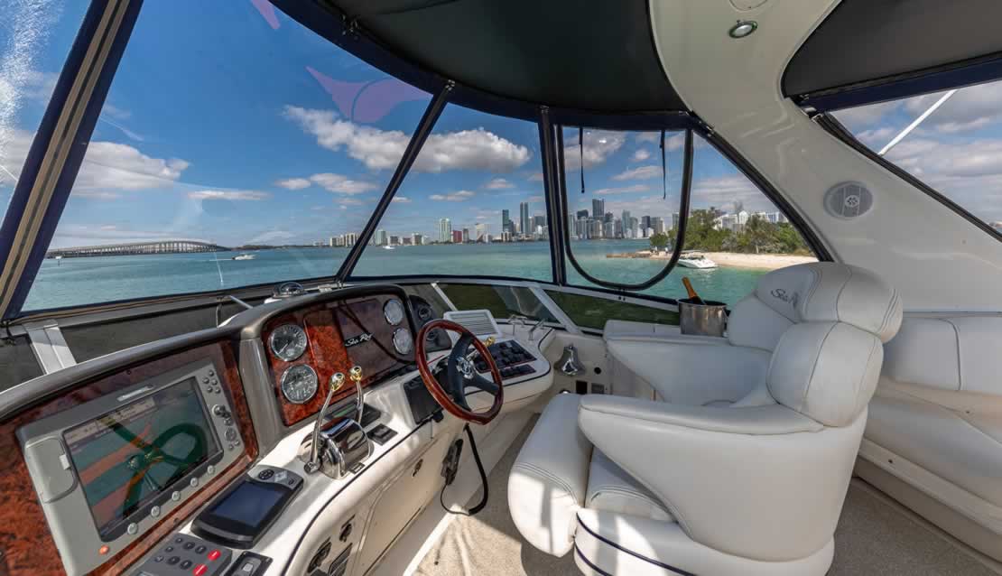 48 Sea Ray Flybridge - Miami yacht rental