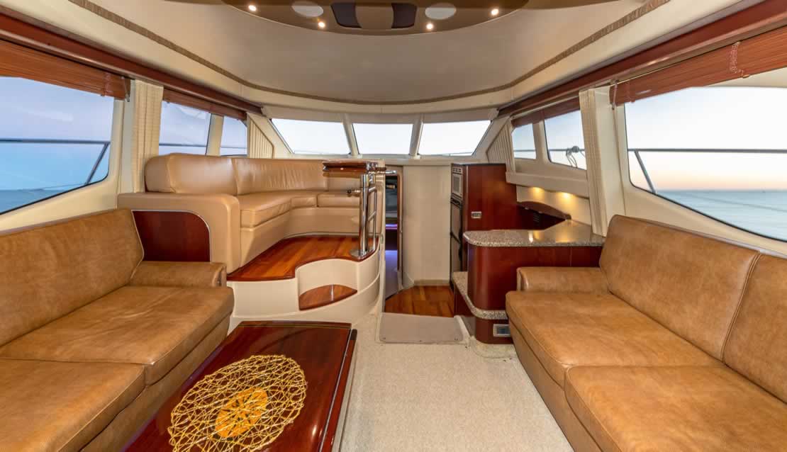 48 Sea Ray Flybridge - Miami yacht rental