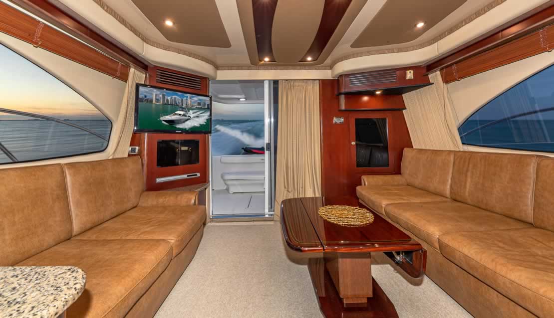 48 Sea Ray Flybridge - Miami yacht rental