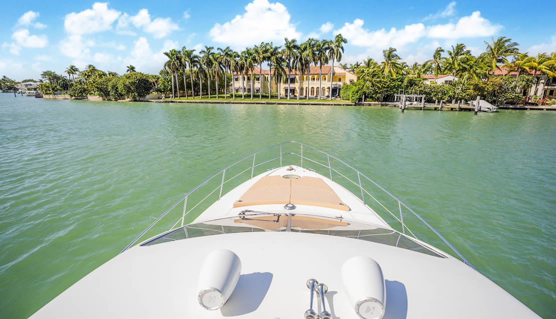 49 Azimut Flybridge - Miami yacht rental