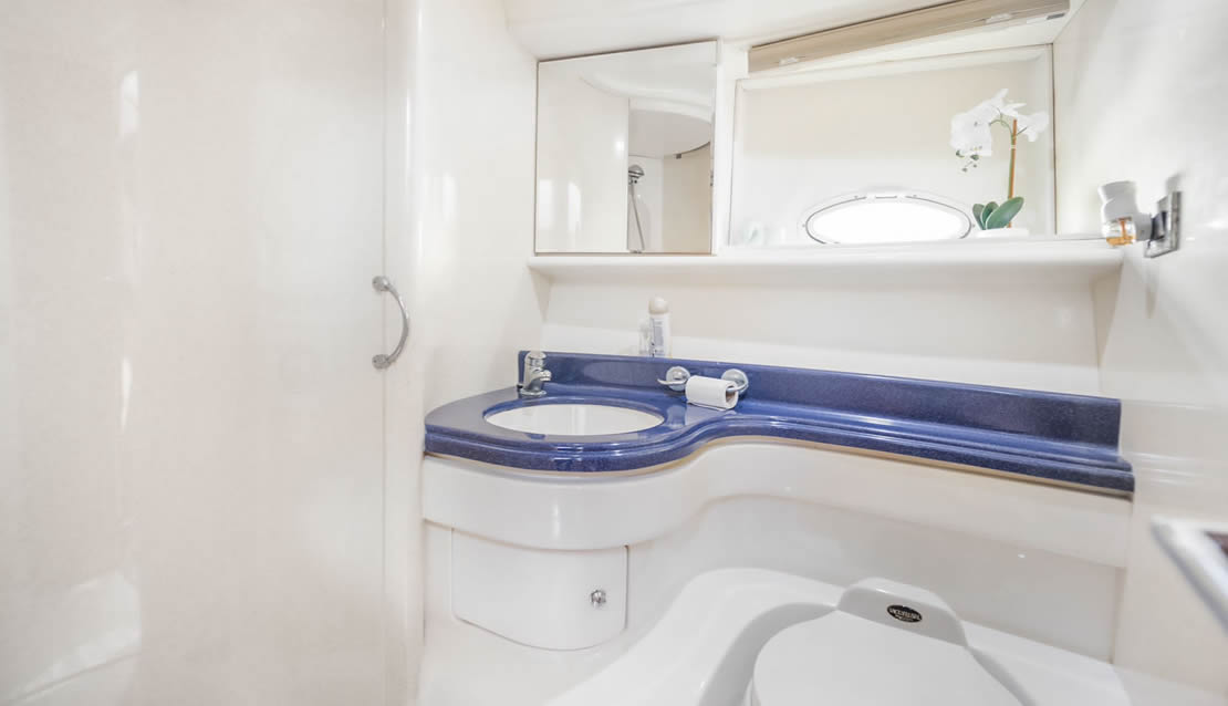 49 Azimut Flybridge - Miami yacht rental