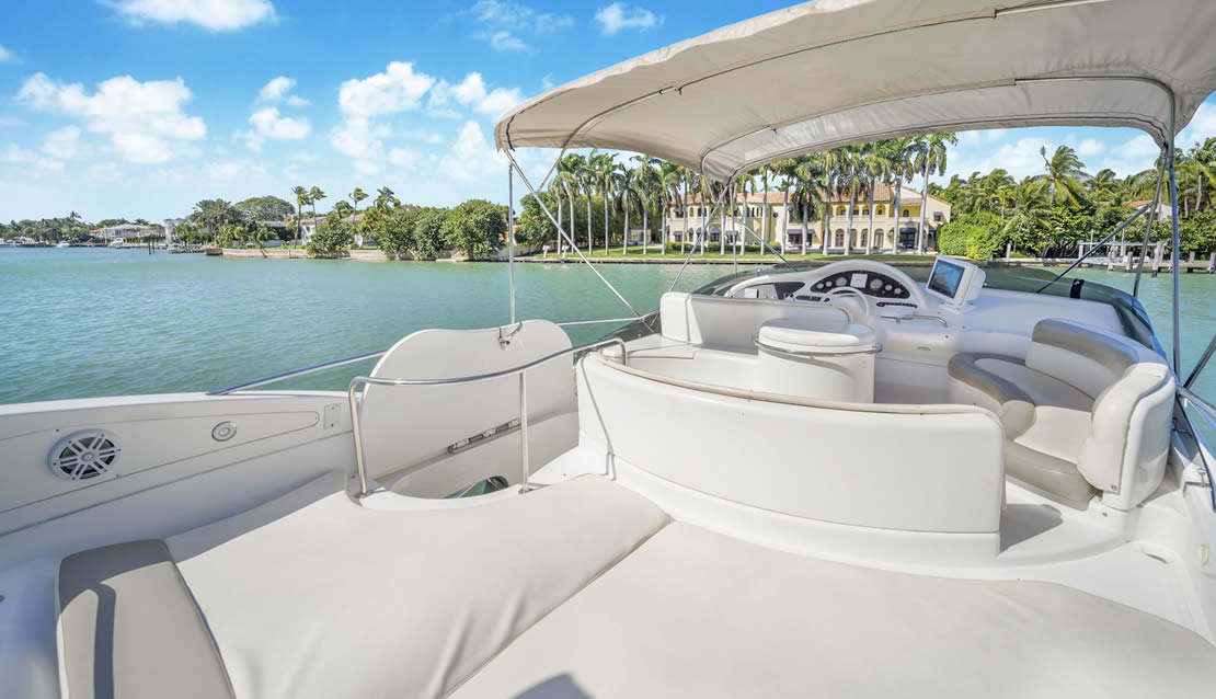 49 Azimut Flybridge - Miami yacht rental