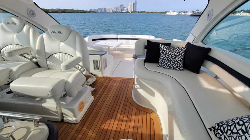 50 Sea Ray Sundancer - Miami yacht rental