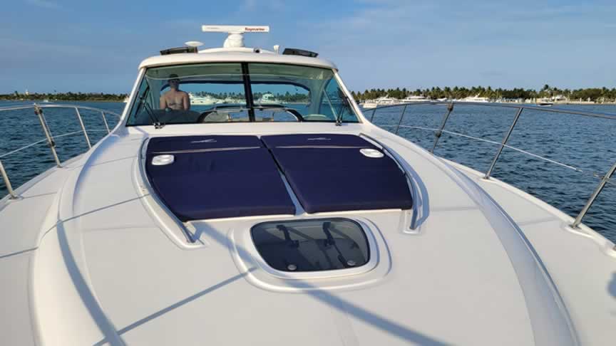 50 Sea Ray Sundancer - Miami yacht rental
