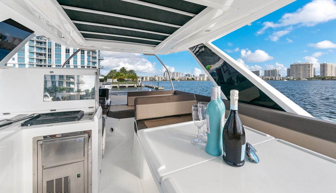 55 Sea Ray - Miami yacht rental