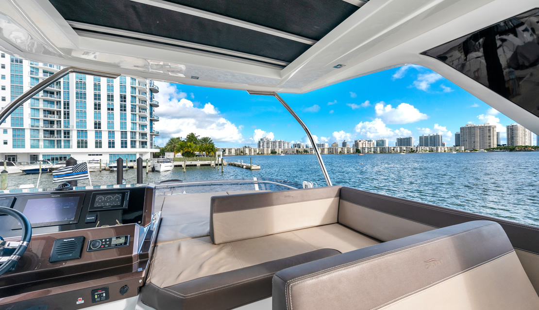 55 Sea Ray - Miami yacht rental