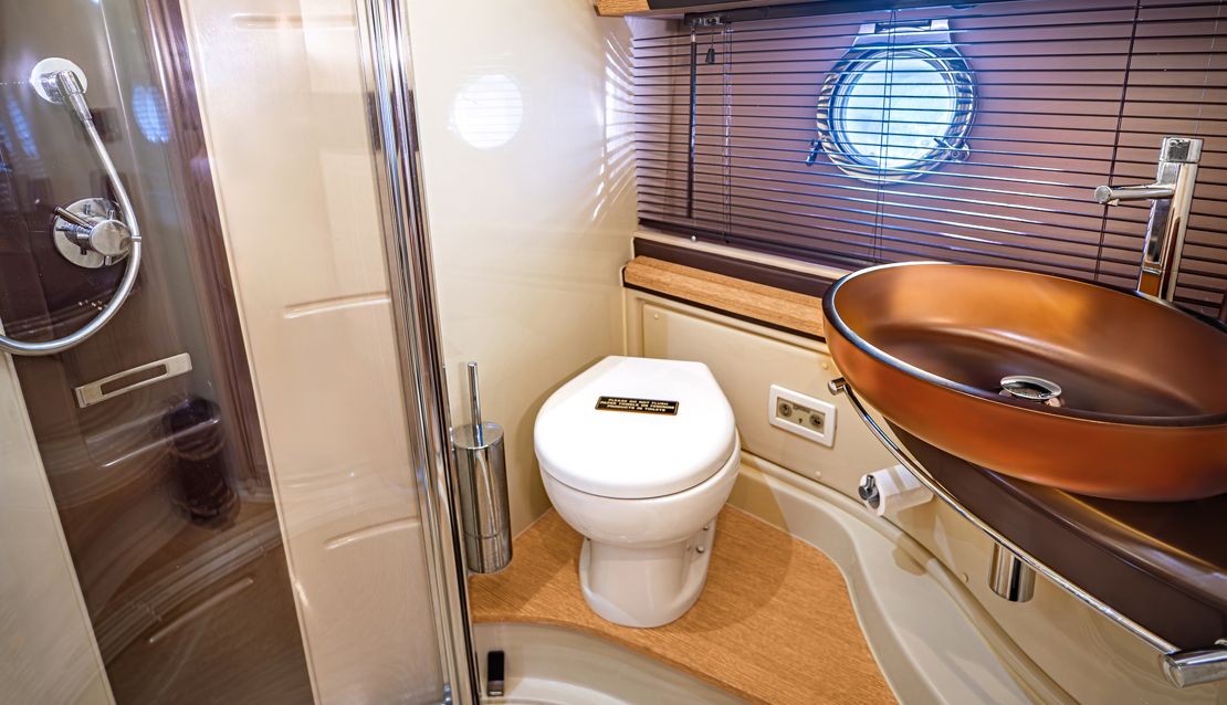 58 Azimut Flybridge - Miami yacht rental