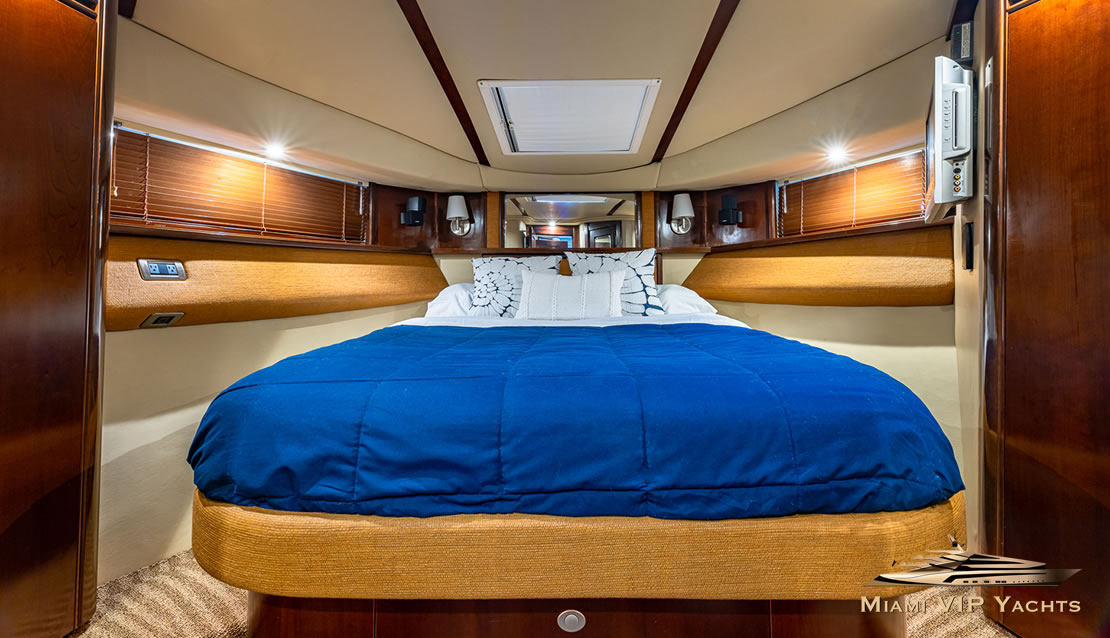 58 SeaRay Sedan - Miami yacht rental