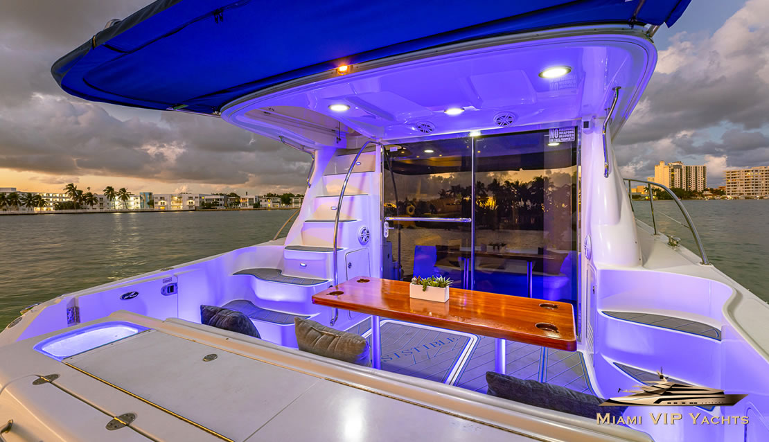 58 SeaRay Sedan - Miami yacht rental