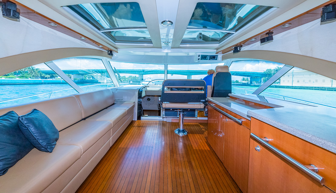 65 Sea Ray Sport - Miami yacht rental
