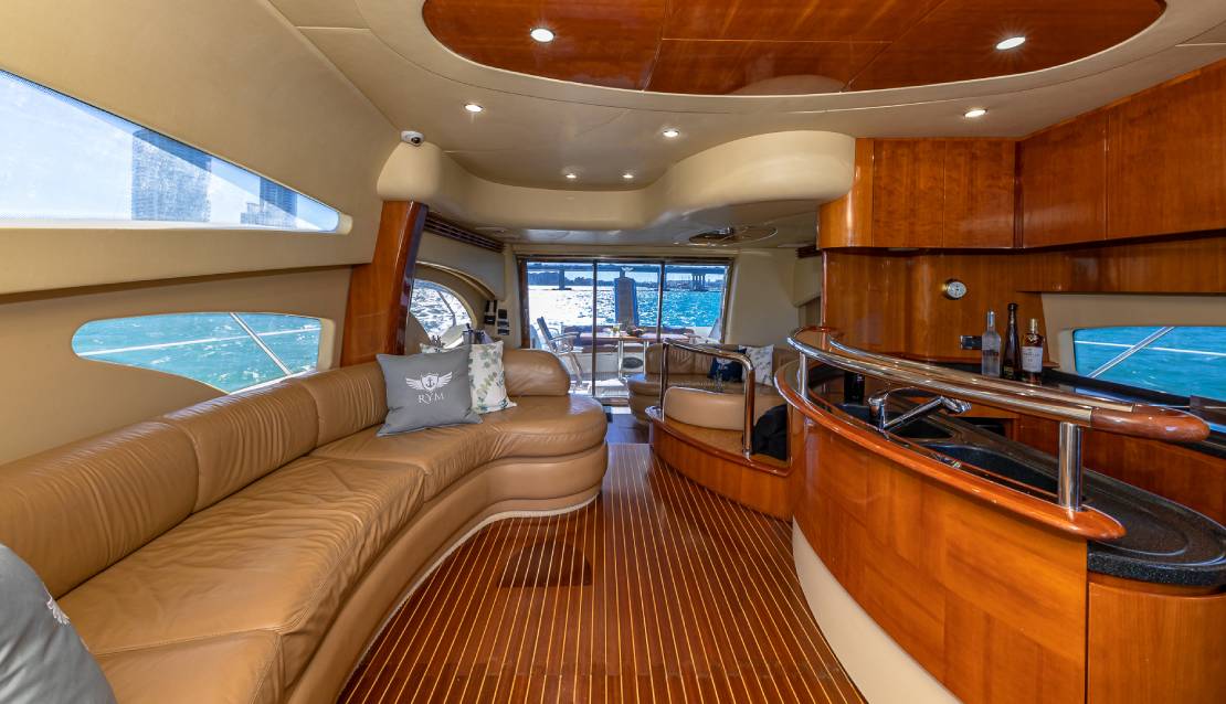 62 Azimut Flybridge - Miami yacht rental