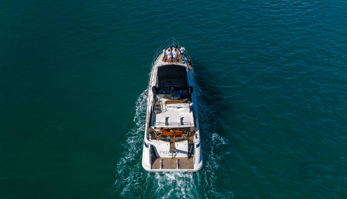 62 Azimut Flybridge - Miami yacht rental