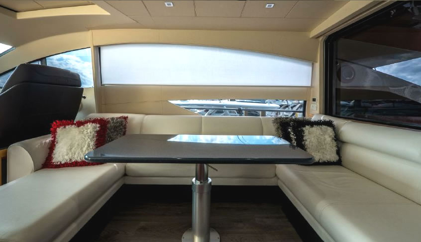 64 Pershing Yacht - Miami yacht rental