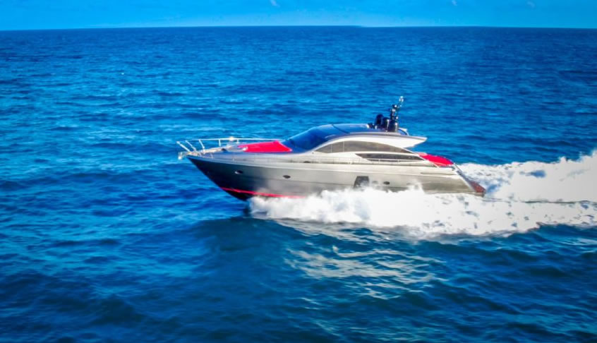 64 Pershing Yacht - Miami yacht rental